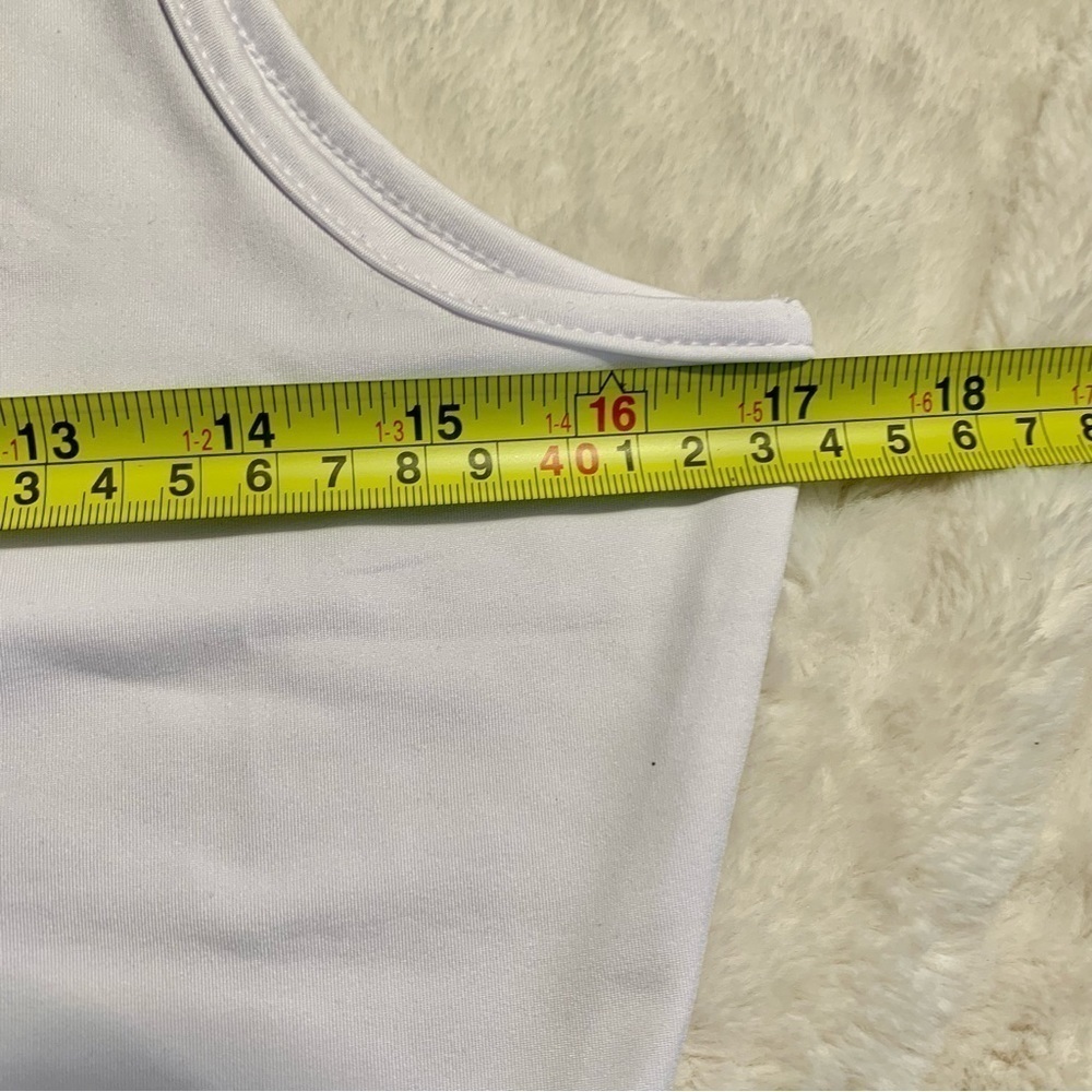 NWT Sleeveless Top Small Cropped Muscle Tee White Stretchy Spandex Worldealshop - Picture 11 of 12